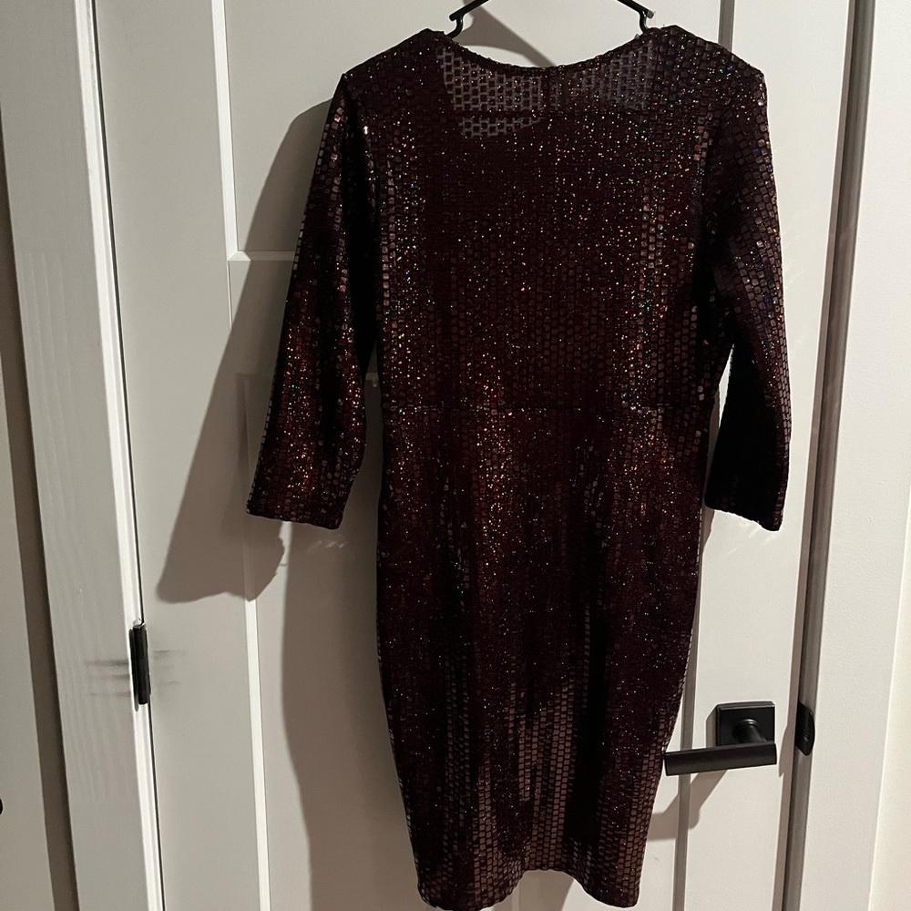3/4 sleeve burgundy sequin dress